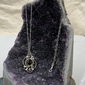 20”ItalianSterlingSilverNecklace With Elegant SterlingSilver PendantW/Black Onyx